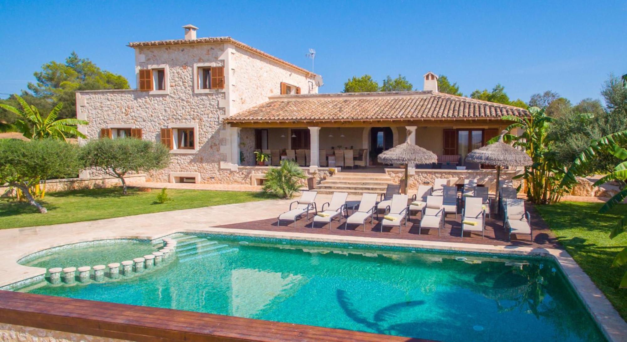 - 4460 Mallorca * Campos (Mallorca)